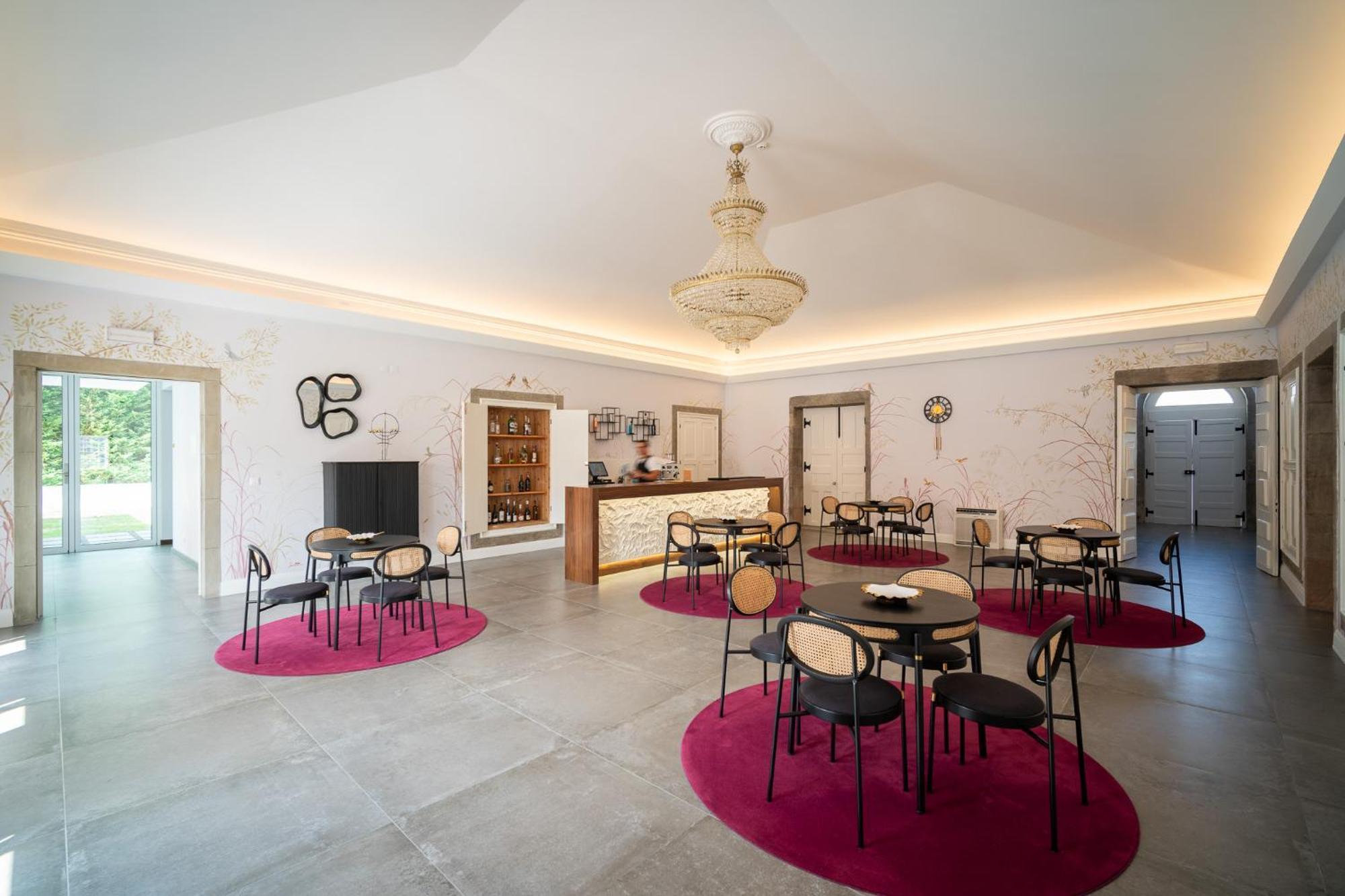 Palacio Santa Catarina Hotel أنغرا دو إِراويزو المظهر الخارجي الصورة